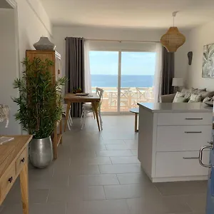 Apartamento En Playa Santo Tomas, Es Migjorn Gran